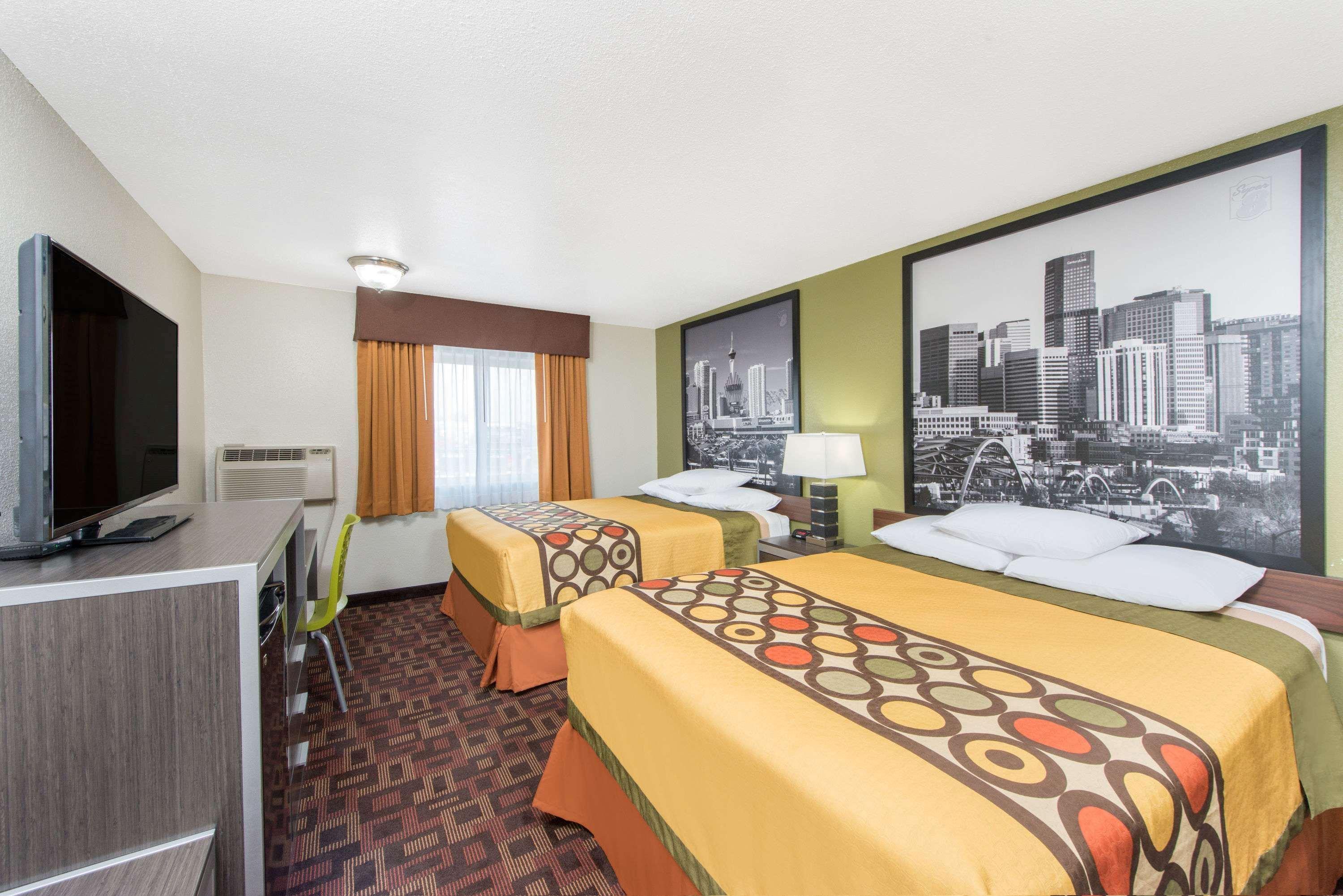 Super 8 By Wyndham Moberly Mo Motel Eksteriør billede