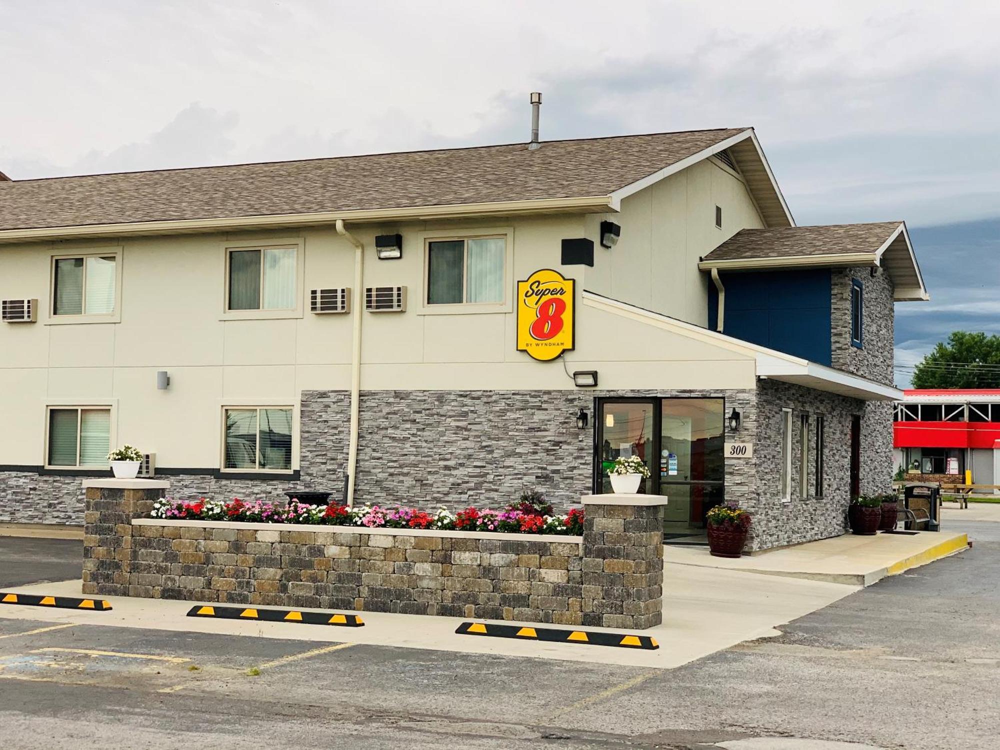 Super 8 By Wyndham Moberly Mo Motel Eksteriør billede