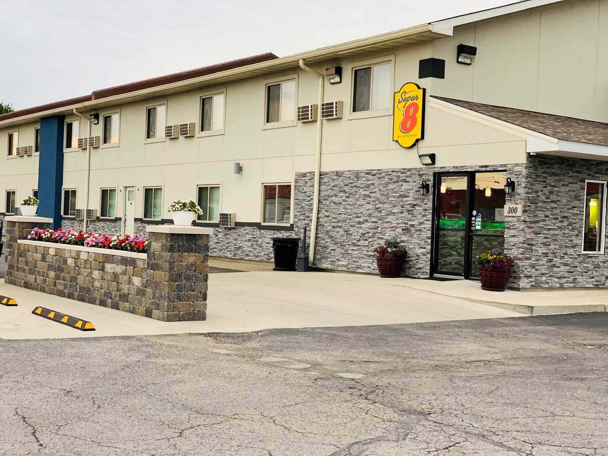 Super 8 By Wyndham Moberly Mo Motel Eksteriør billede